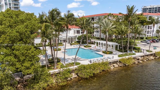3245 NE 184th Street 13213, Aventura, FL 33160