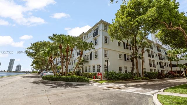 3245 NE 184th Street 13213, Aventura, FL 33160