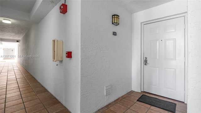 3245 NE 184th Street 13213, Aventura, FL 33160