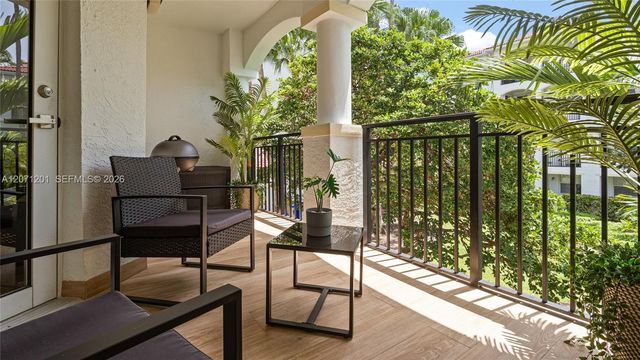 3245 NE 184th Street 13213, Aventura, FL 33160