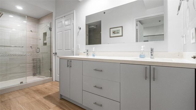 3245 NE 184th Street 13213, Aventura, FL 33160