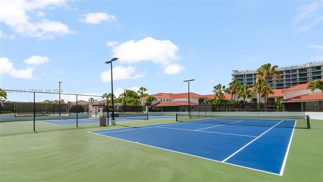 3245 NE 184th Street 13213, Aventura, FL 33160