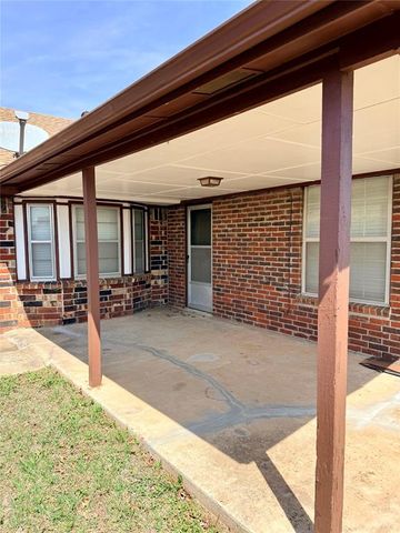 1504 SW 93rd Street, Oklahoma City, OK 73159