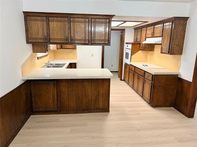 1504 SW 93rd Street, Oklahoma City, OK 73159