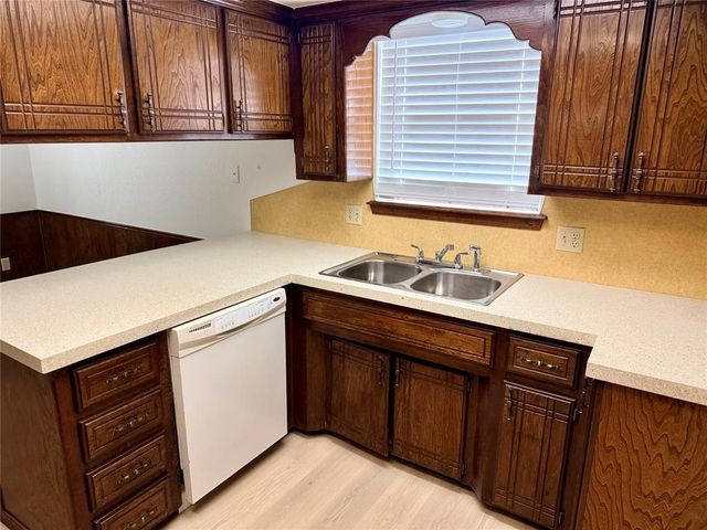 1504 SW 93rd Street, Oklahoma City, OK 73159