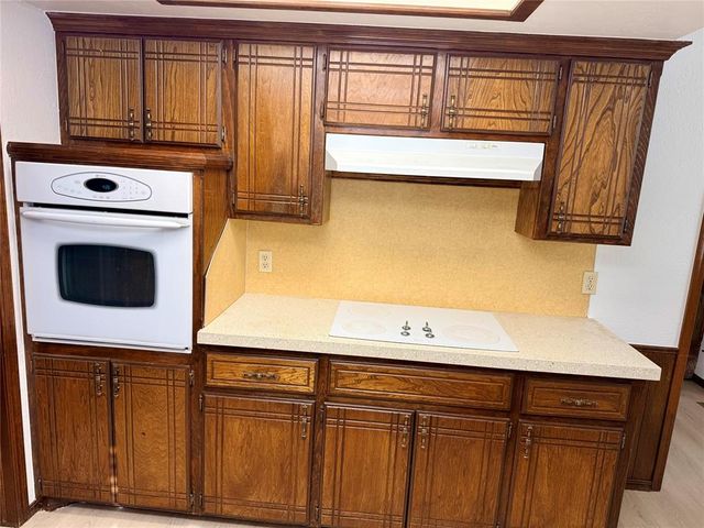 1504 SW 93rd Street, Oklahoma City, OK 73159