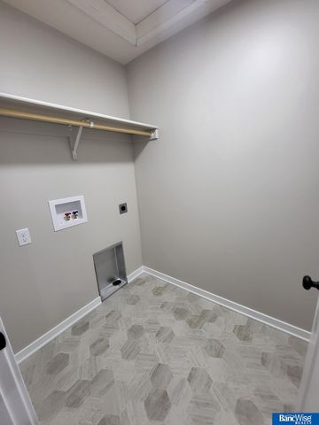 14941 Werner Street, Waverly, NE 68462