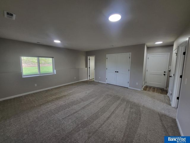 14941 Werner Street, Waverly, NE 68462