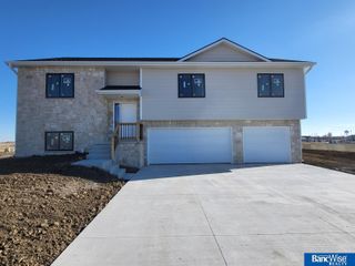 14941 Werner Street, Waverly, NE 68462