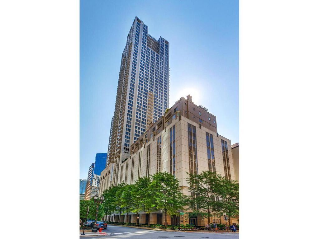 55 E Erie Street 2006, Chicago, IL 60611 — exterior