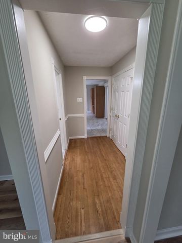 41234 BRIDGES FARM LN, Leesburg, VA 20175