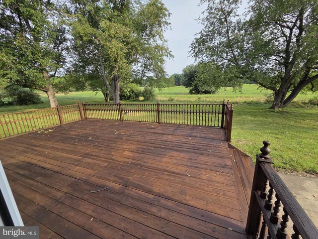 41234 BRIDGES FARM LN, Leesburg, VA 20175