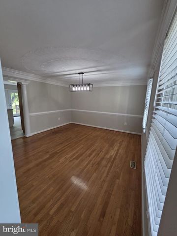41234 BRIDGES FARM LN, Leesburg, VA 20175