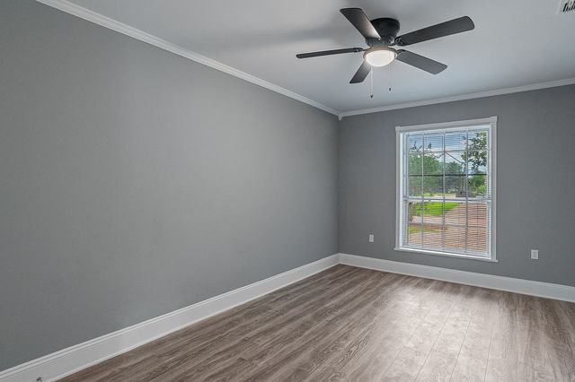 9000 Lone Oak Drive, Shreveport, LA 71118