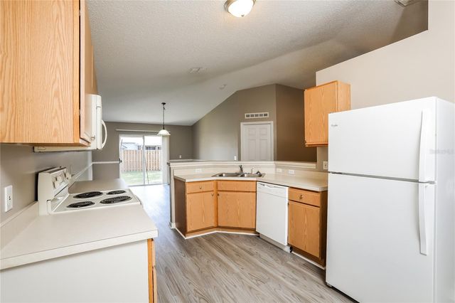 977 VANDERBILT DRIVE, Eustis, FL 32726