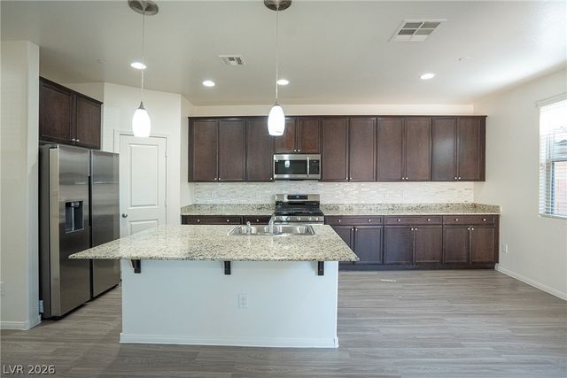10213 Yarmouth Sea Court, Las Vegas, NV 89166