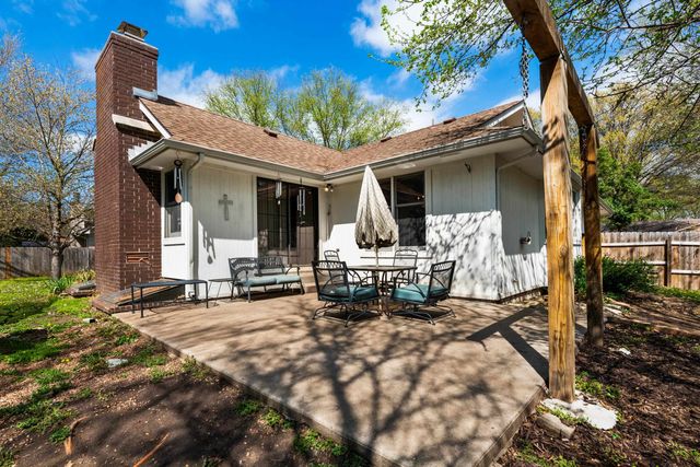 1313 E Blue Spruce Rd, Derby, KS 67037