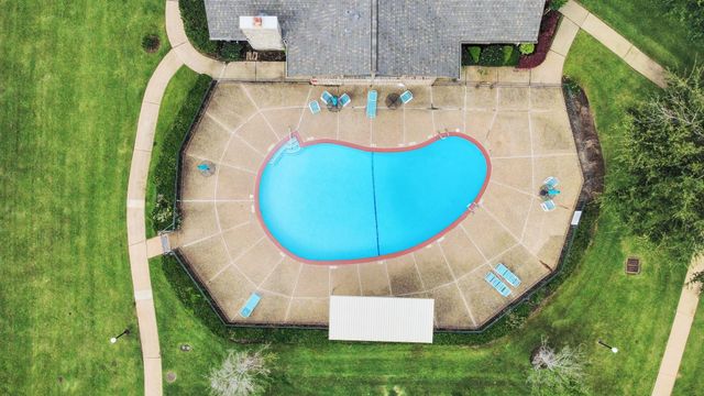 44 Chapparal Court, Missouri City, TX 77459