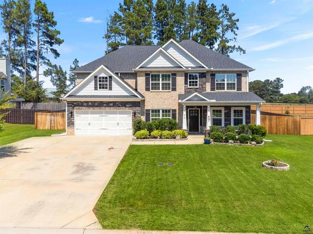 414 Newport Avenue, Kathleen, GA 31047