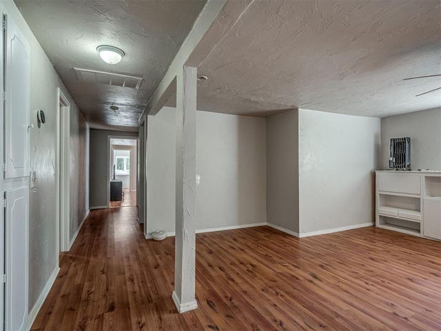 2404 Rambling Road, Edmond, OK 73025