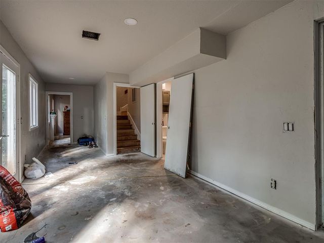 2404 Rambling Road, Edmond, OK 73025