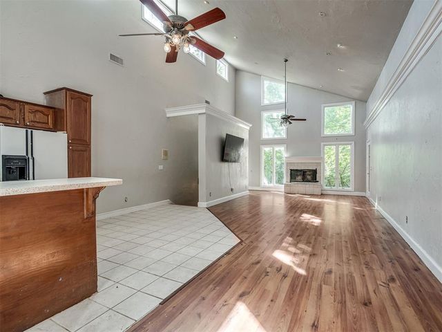 2404 Rambling Road, Edmond, OK 73025