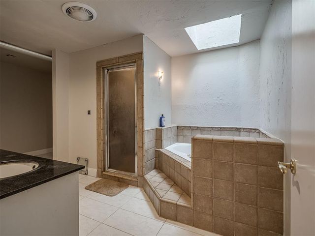 2404 Rambling Road, Edmond, OK 73025