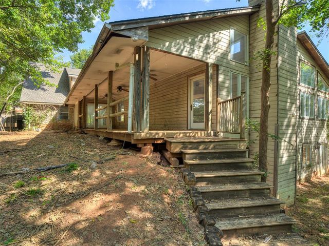 2404 Rambling Road, Edmond, OK 73025