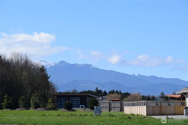 260 Secluded Way, Sequim, WA 98382