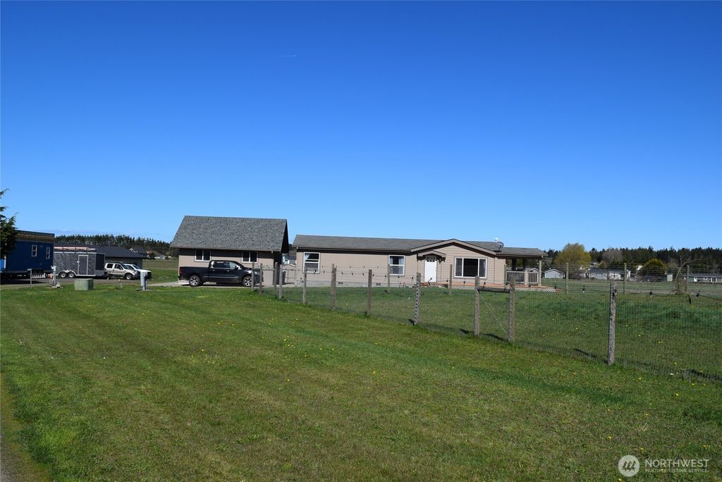 260 Secluded Way, Sequim, WA 98382