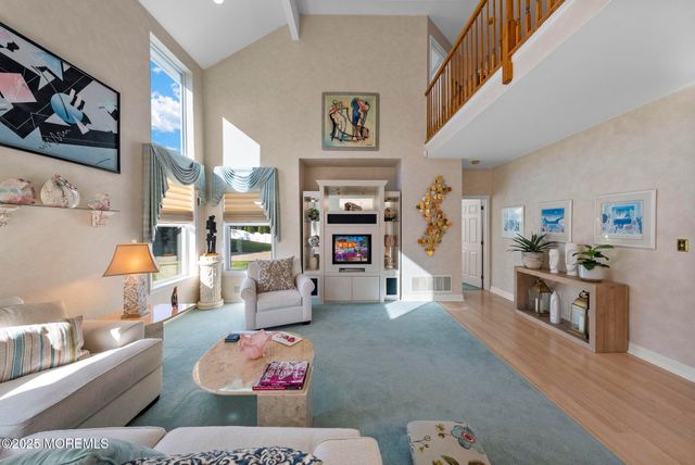 50 Shawnee Way, Morganville, NJ 07751