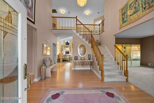 50 Shawnee Way, Morganville, NJ 07751