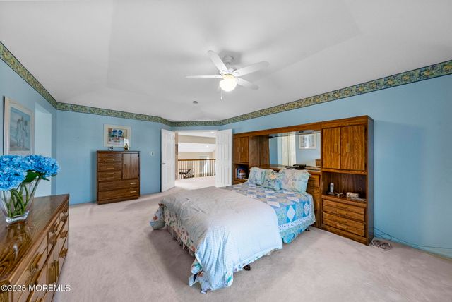 50 Shawnee Way, Morganville, NJ 07751