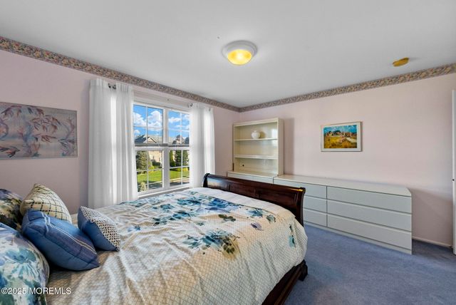 50 Shawnee Way, Morganville, NJ 07751