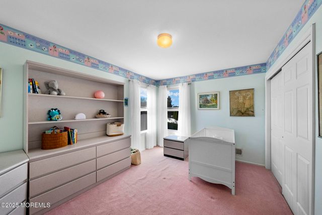 50 Shawnee Way, Morganville, NJ 07751