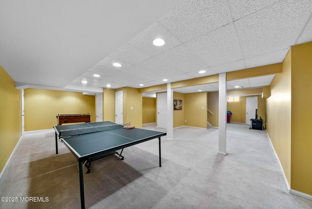 50 Shawnee Way, Morganville, NJ 07751