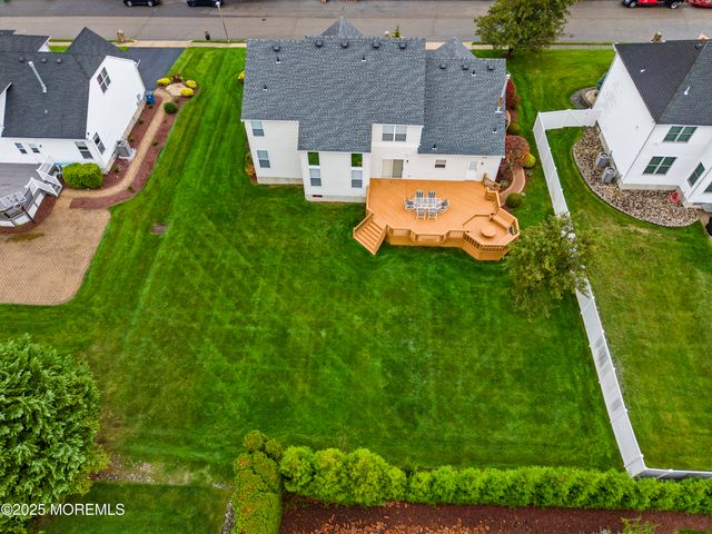 50 Shawnee Way, Morganville, NJ 07751