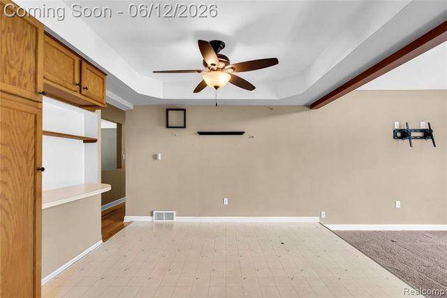4840 Iowa Drive, Warren, MI 48092