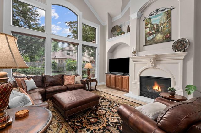 11 Stanwick Place, The Woodlands, TX 77382