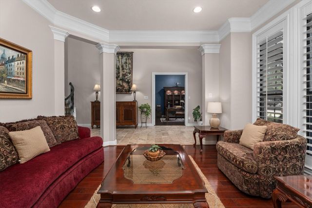 11 Stanwick Place, The Woodlands, TX 77382