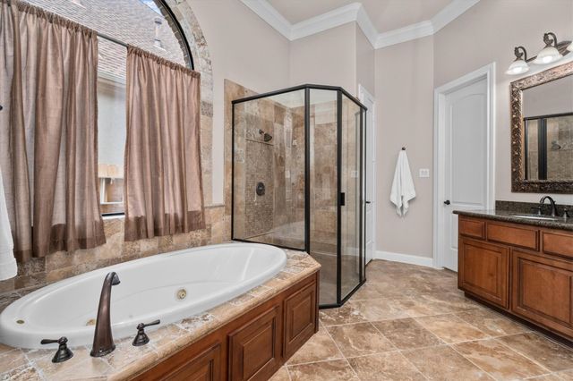 11 Stanwick Place, The Woodlands, TX 77382