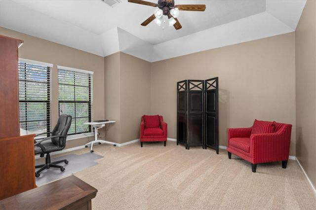 11 Stanwick Place, The Woodlands, TX 77382