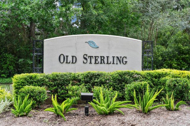 11 Stanwick Place, The Woodlands, TX 77382