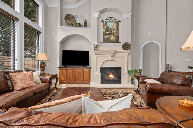 11 Stanwick Place, The Woodlands, TX 77382