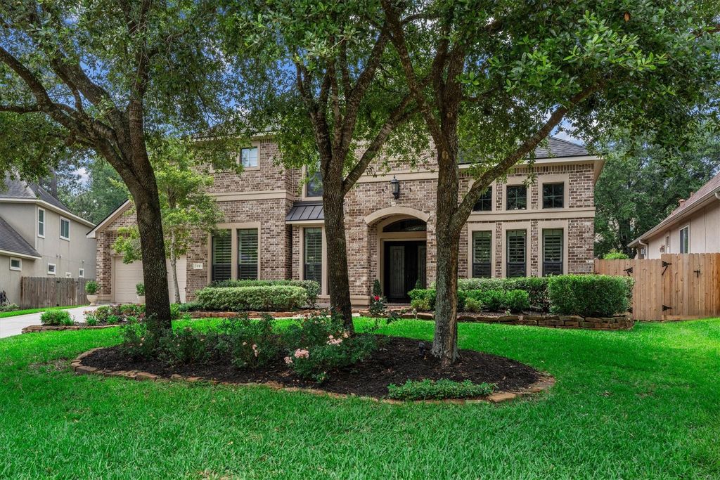 11 Stanwick Place, The Woodlands, TX 77382
