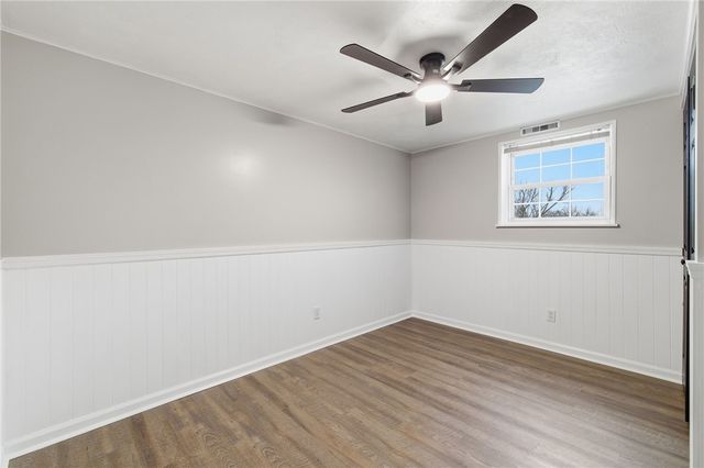 713 Flint Rd, Shaler, PA 15101