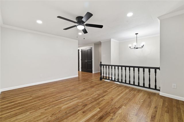 713 Flint Rd, Shaler, PA 15101