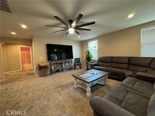 12476 Domingo, Victorville, CA 92392