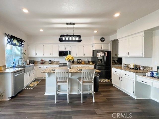 12476 Domingo, Victorville, CA 92392