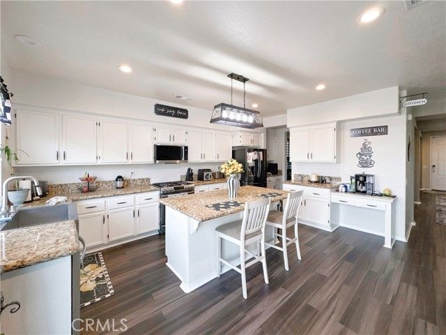 12476 Domingo, Victorville, CA 92392